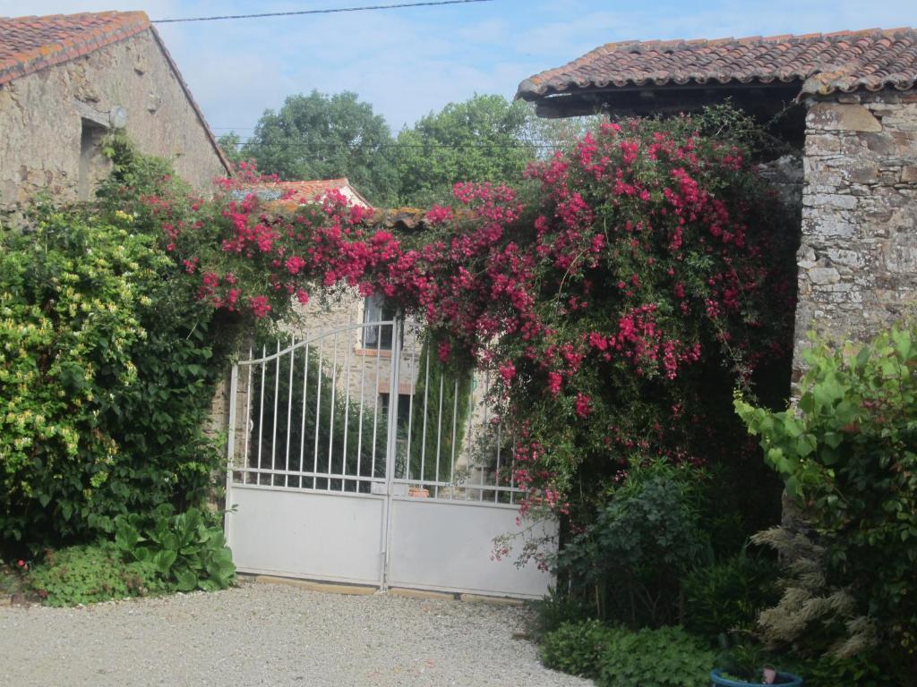 Relais De La Riniere Bed & Breakfast Le Landreau Luaran gambar
